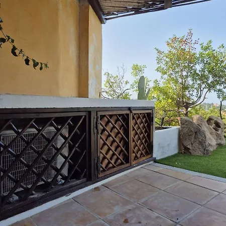 Villa Casa Alessandra, In